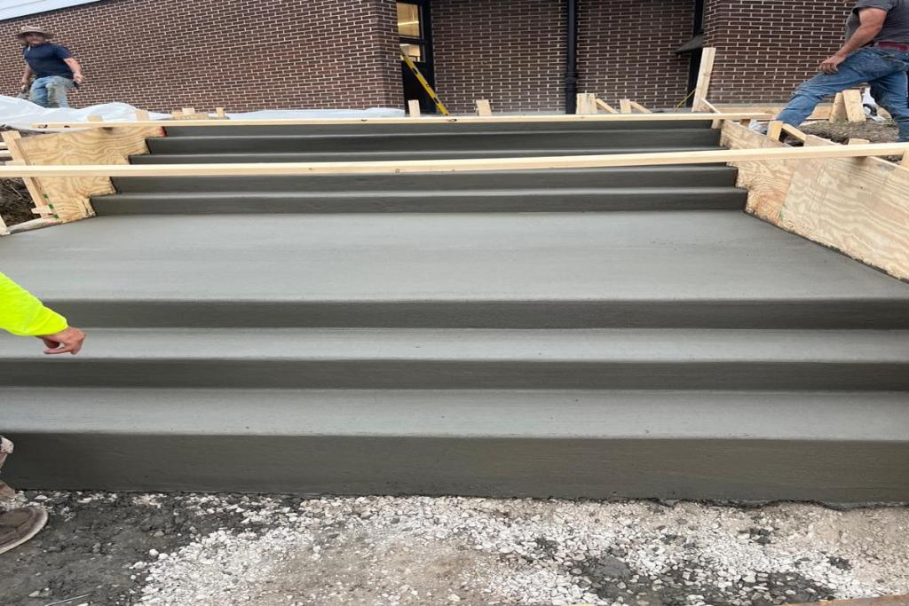 9DA6F091-4B9B-433E-B4D0-1CD9C26240A0_resized